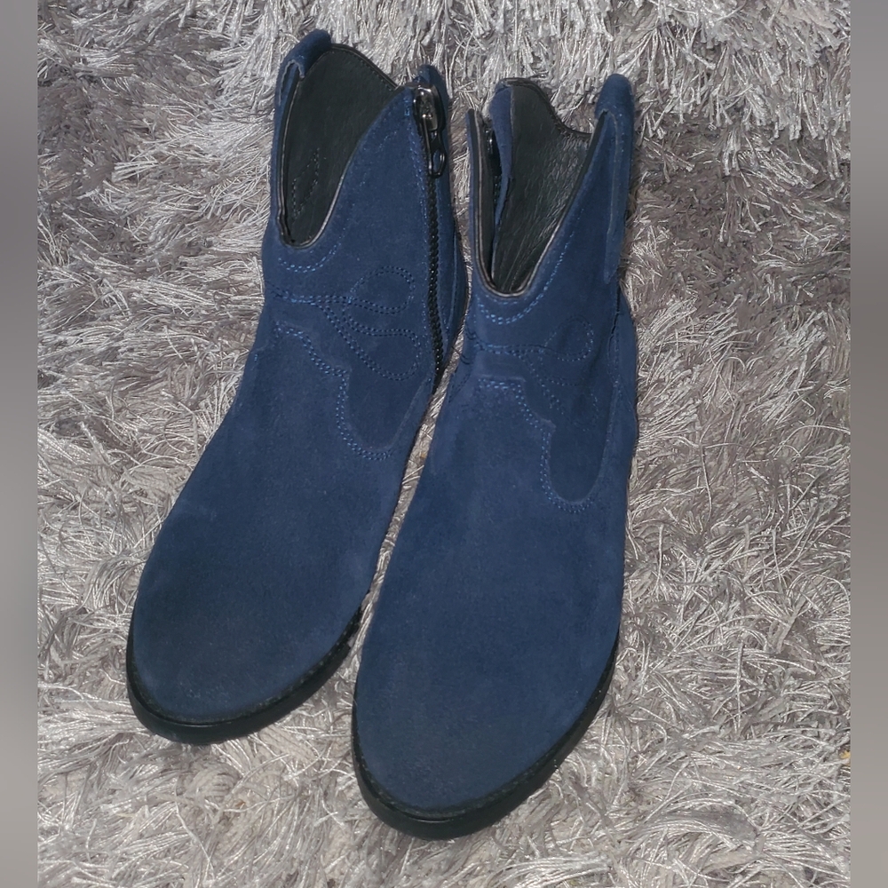 Blue Suede Western Boots